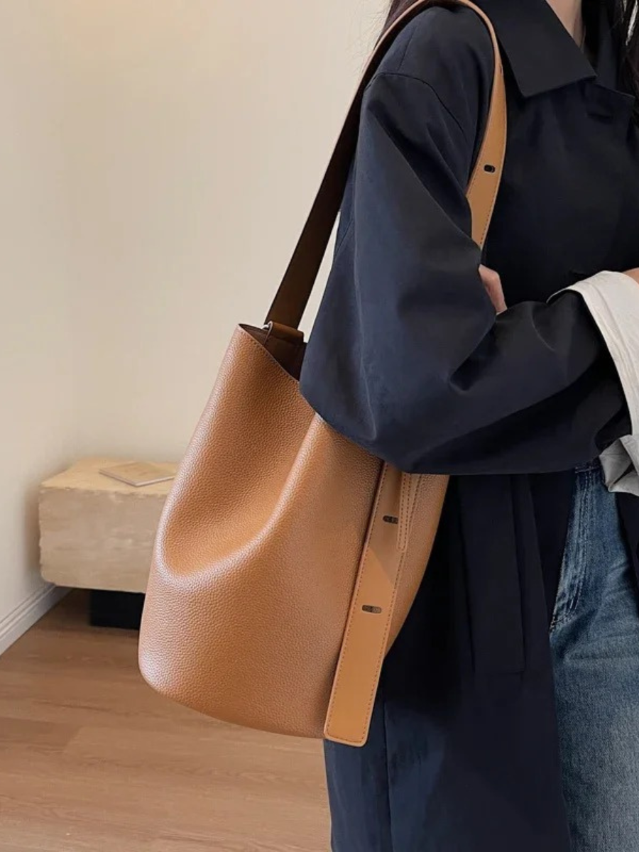Elara Tas | 1+1 GRATIS